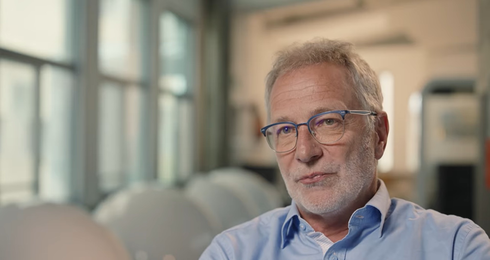 Martin Keller will assume the presidency of the Helmholtz Association in November 2025. He returned to Germany for this role after spending nearly three decades in the United States. In this video, he talks about what motivated him to join Helmholtz.